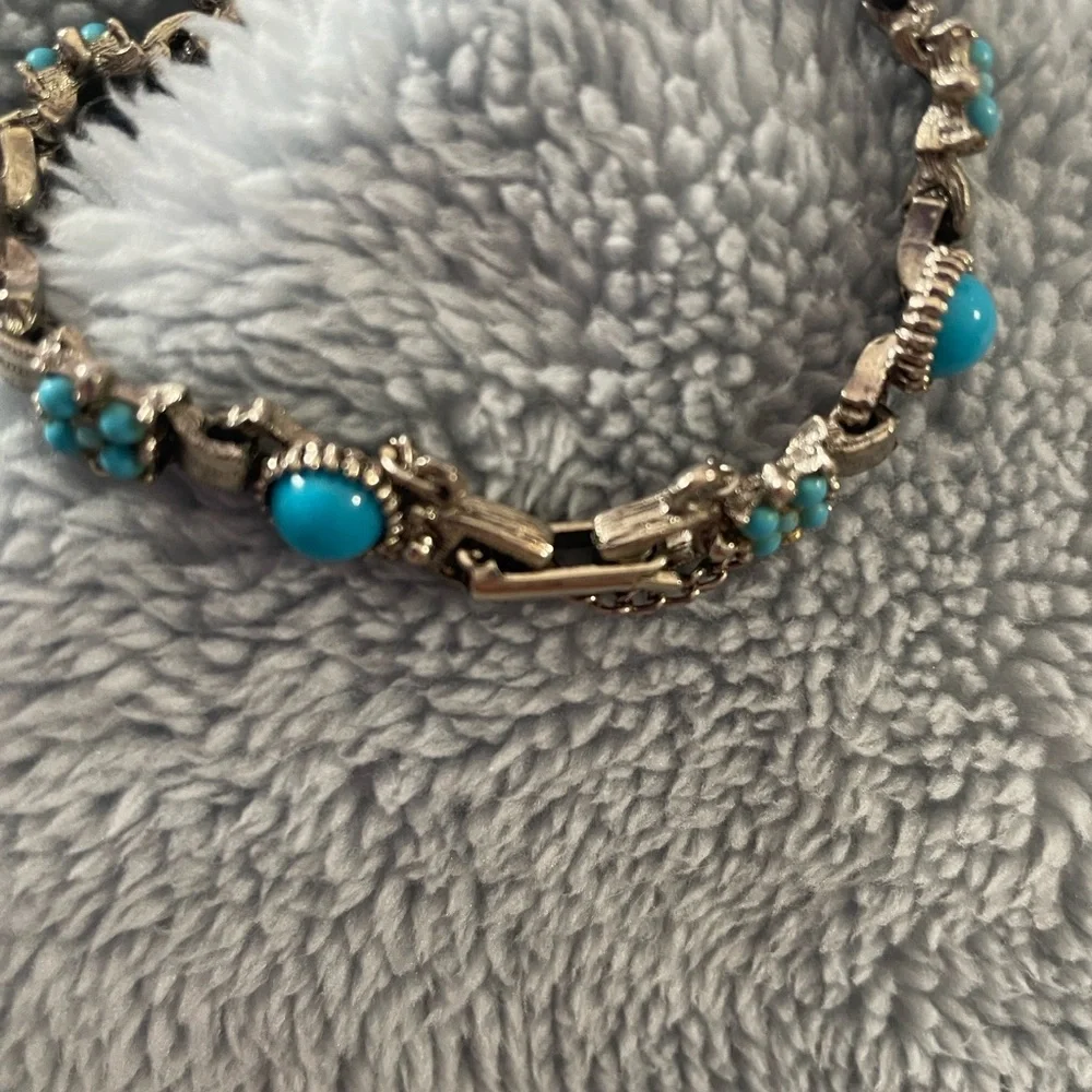 Vintage Mid-Century Silvertone Turquoise Floral Link Bracelet with Safety Chain